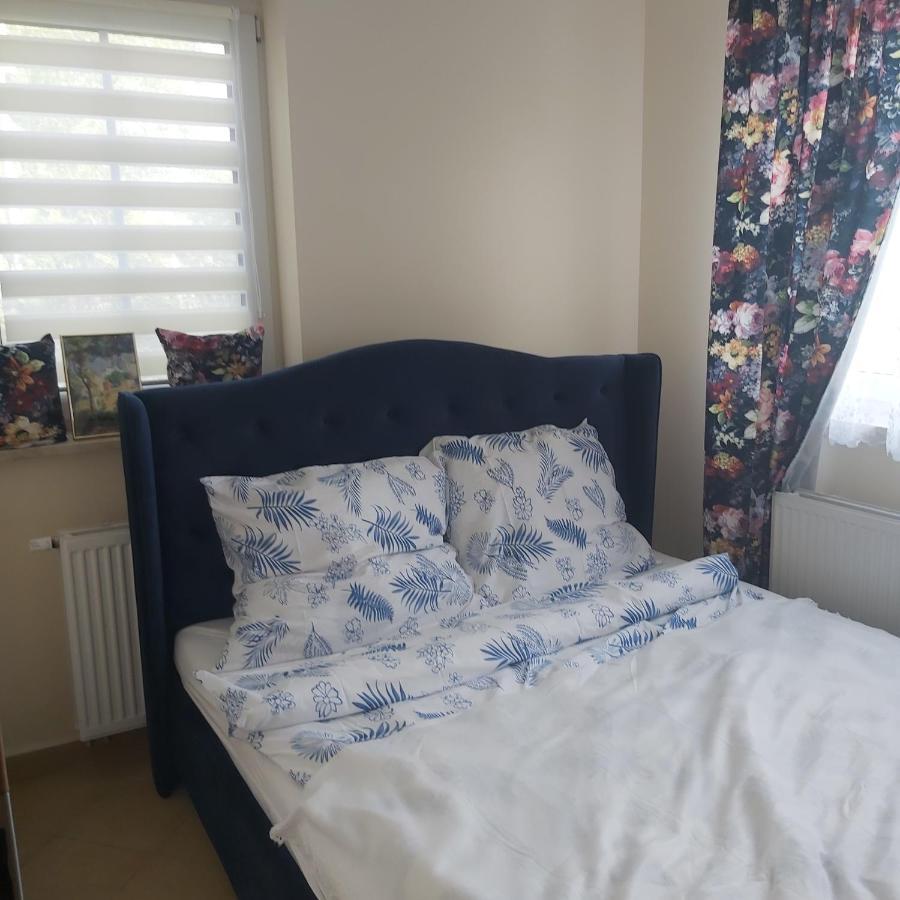 Nadmorskie Apartamenty ウストカ エクステリア 写真