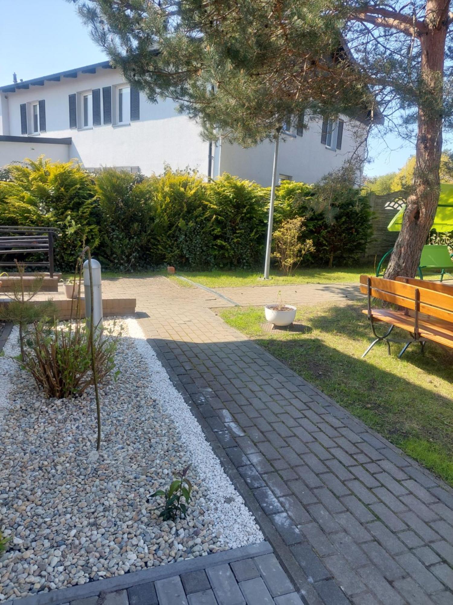 Nadmorskie Apartamenty ウストカ エクステリア 写真